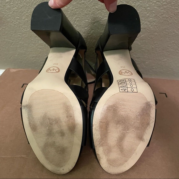 Michael Kors 4” black heels - Picture 7 of 8